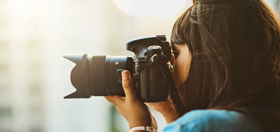 DSLR Camera